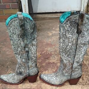 Corral Turquoise Embroidered Boots